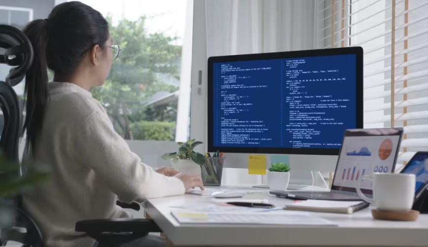 宁安市企业数字化解决方案:机器学习赋能商业模式升级的核心路径